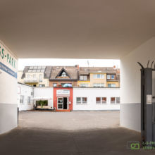 Gebäude-Aufnahme Außen bei Franks Fitnesspark in Düren. Fotograf-Düren-Unternehmensfotografie-Fitnessstudio-KMU-Außenaufnahme